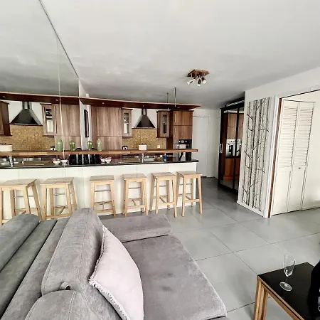 Apartment Superbe 2 Pieces Au Calme Absolu *
